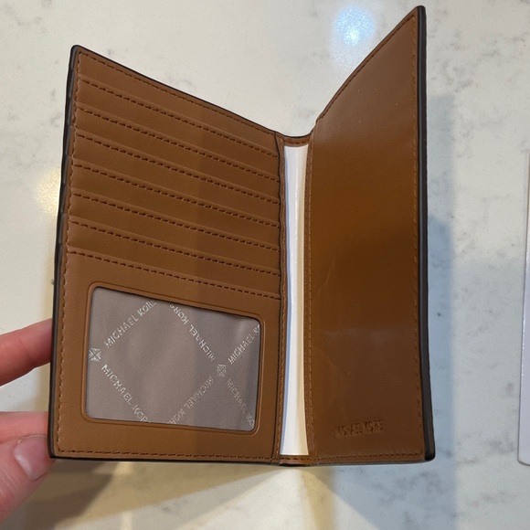 NWOT Michael Kors Dark Brown Logo Passport Cover - Picture 2 of 5